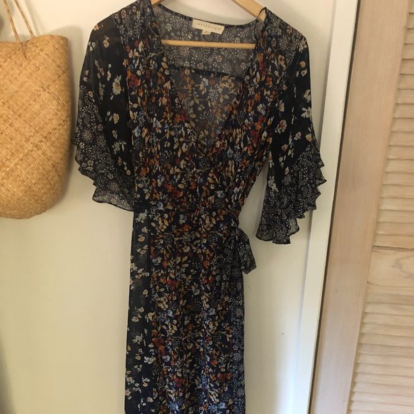 Love Stitch Priscilla Floral Wrap Dress - Picture 6 of 8